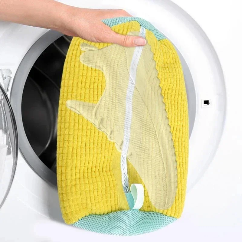 Bolsa para lavar zapatos para lavadora | Protege tus zapatillas - Imagen 3